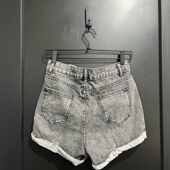 Black washed jean shorts comfy - Picture 2 of 2